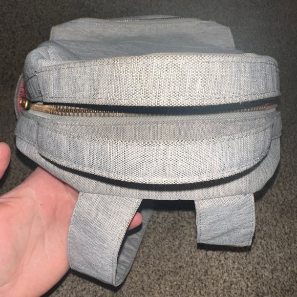 Herschel Supply Company Light Gray Backpack - Picture 11 of 14